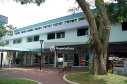 West Coast Drive (D5), Retail #444767461